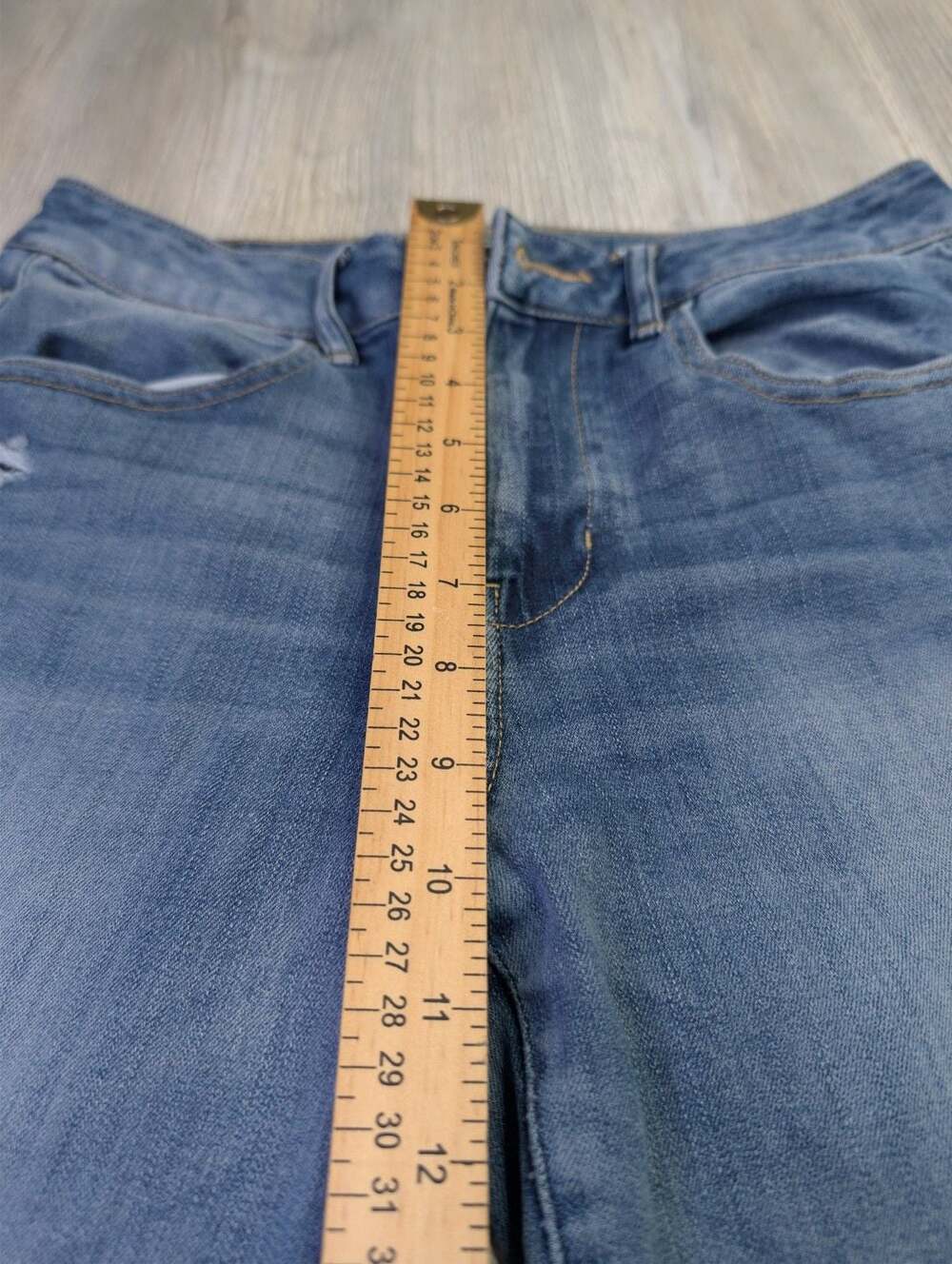 American Eagle Women's Distressed Skinny Jeans Blue Wash size 6 regular‎ - Picture 6 of 11